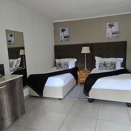 Bonim Guesthouse - Aka Magisha Guesthouse Mbombela Zewnętrze zdjęcie