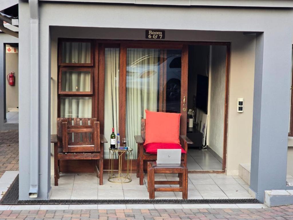 Bonim Guesthouse - Aka Magisha Guesthouse Mbombela Pokój zdjęcie